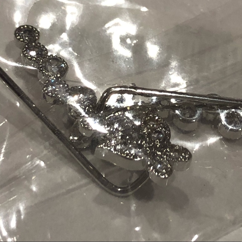 Crystal Butterfly Ear Cuff Earrings - Picture 4 of 5